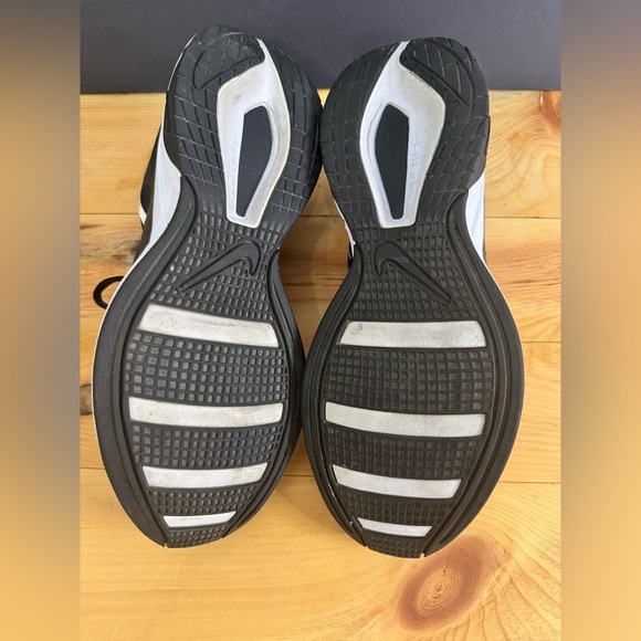Men’s Nike ZoomMX SuperRep Surge Fitness Performance Mesh Cushioning Shoes - Picture 11 of 11